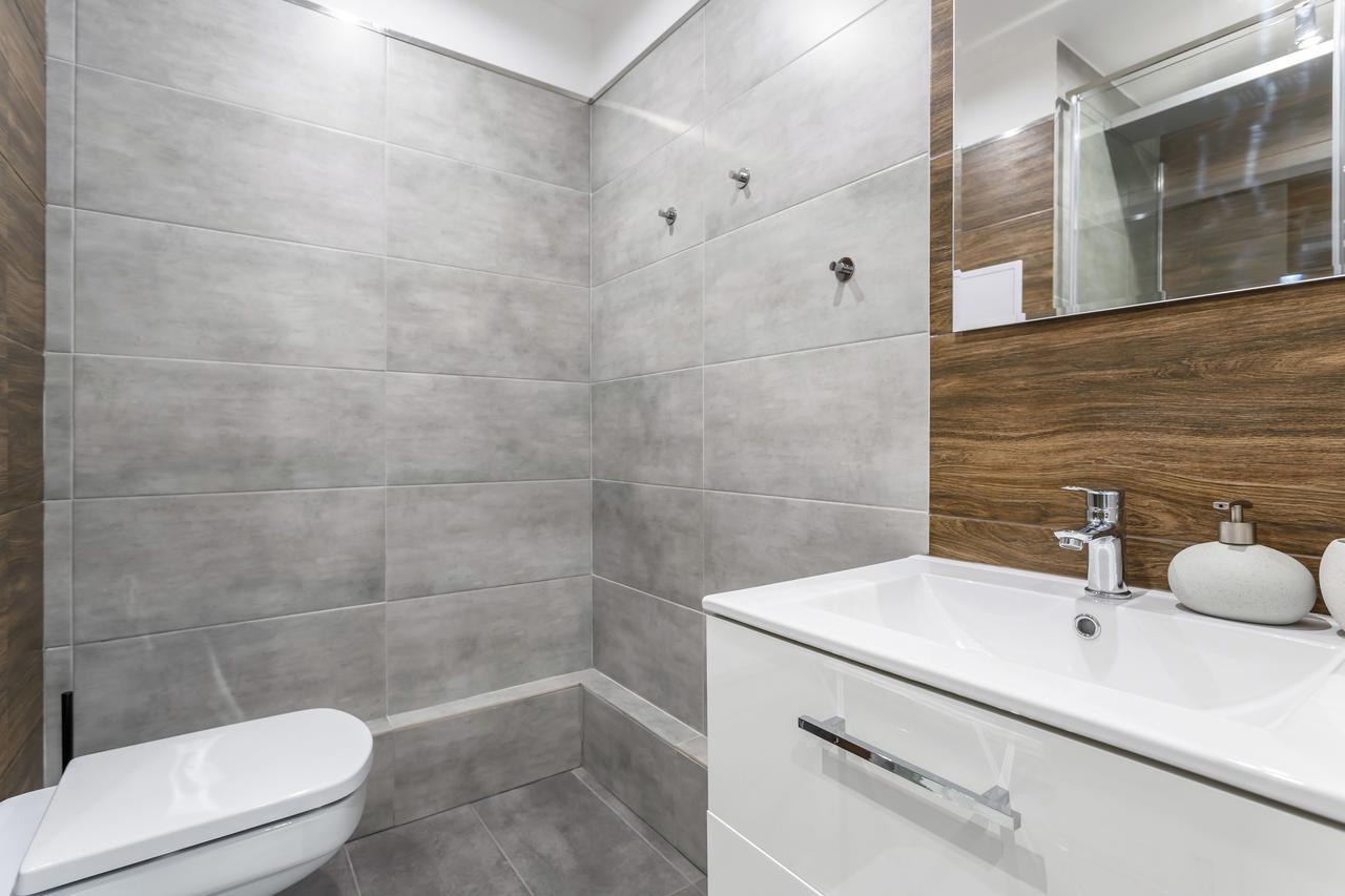 Golden Apartments ออสตราวา ภายนอก รูปภาพ